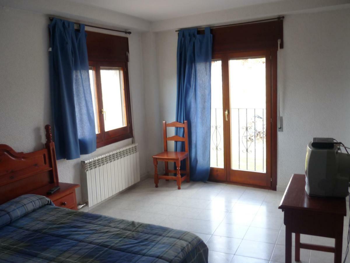Hostal Restaurante San Millan Orihuela del Tremedal Luaran gambar